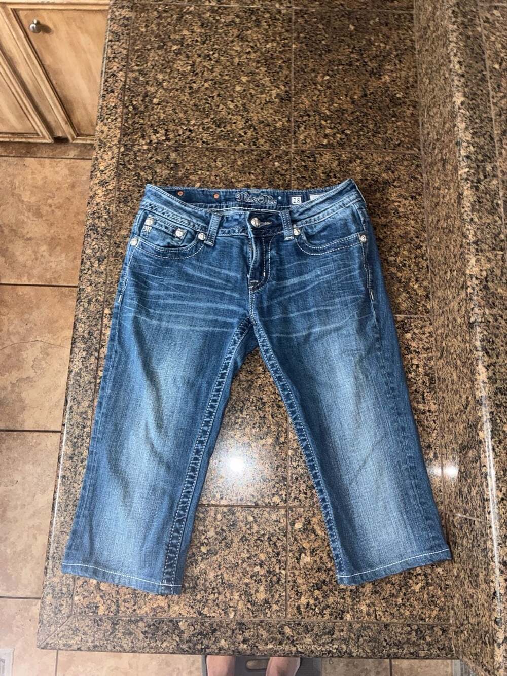 Miss Me JP6073B Boot Cut Embroidered Fleur De Lis Jeans Size 28